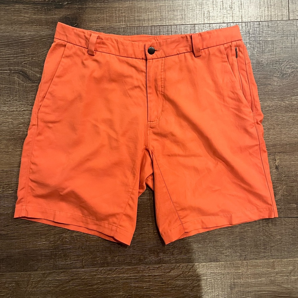 Lululemon | Commission Short